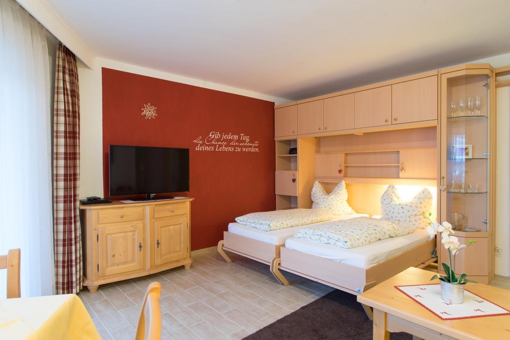 Alpenflair Ferienwohnungen Whg 103 Appartementhaus Nebelhorn Оберстдорф Екстер'єр фото